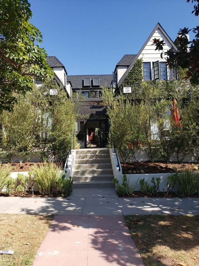 Foto del edificio - 923 16th St