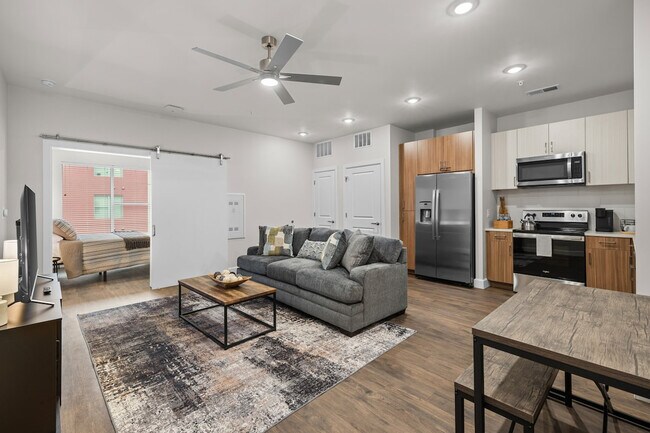 Foto del edificio - 641 Division St