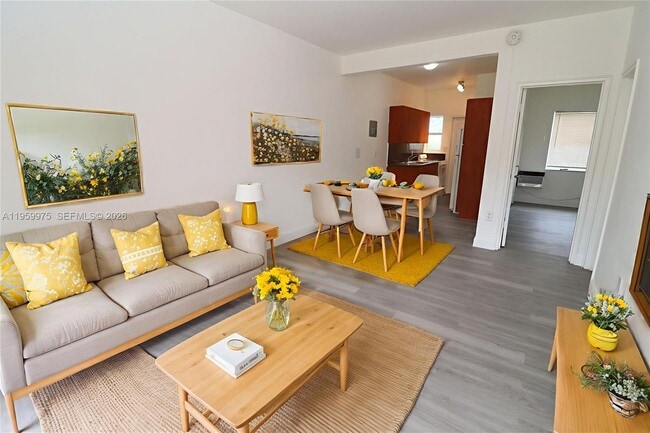 Foto del edificio - 835 83rd St