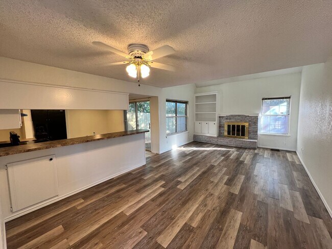 Foto del edificio - Cute, Clean 3 Bed Townhome!
