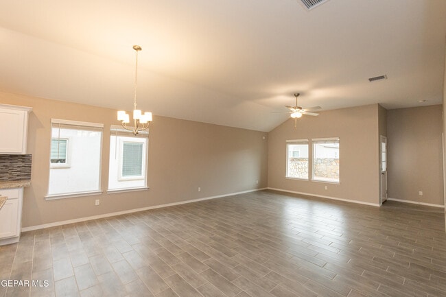 Building Photo - 1228 Golden Summer Pl