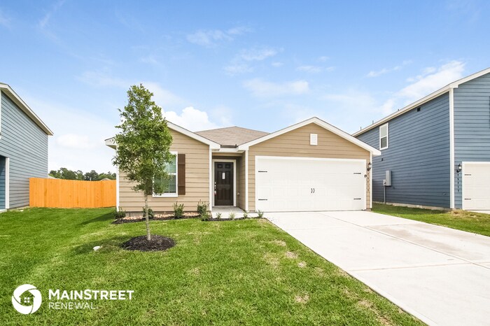 Primary Photo - 25213 Dickens Dr