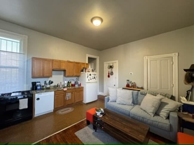 Foto del edificio - 26 Conklin St