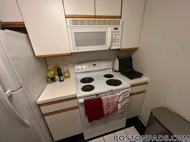 Foto del edificio - 1933 Commonwealth Ave