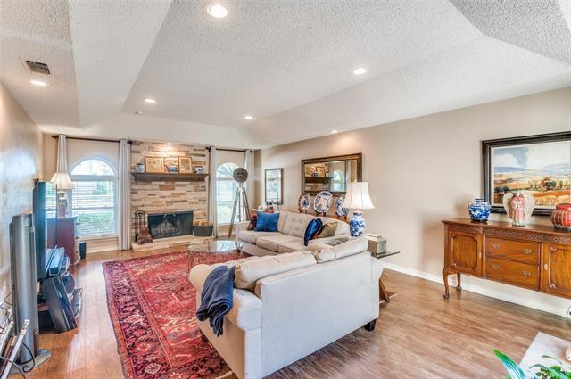 Foto del edificio - 3836 Arborlawn Dr