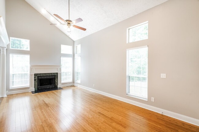 Building Photo - 106 Yocum Dr
