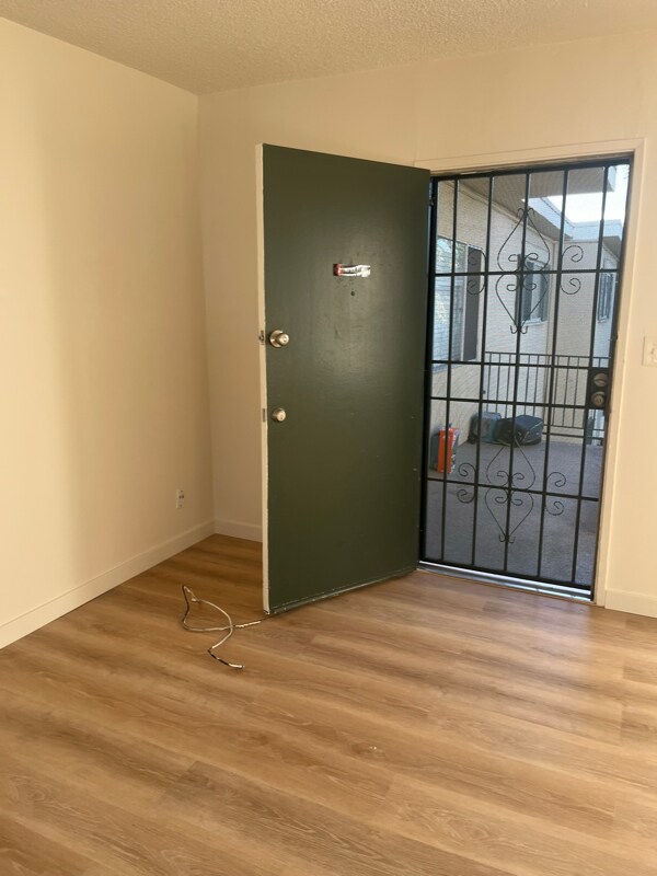 Foto del edificio - 3855 38th St