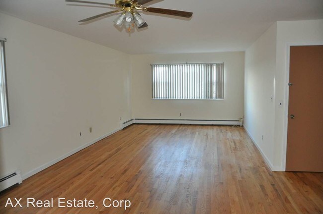 Building Photo - 82 Inwood Ave