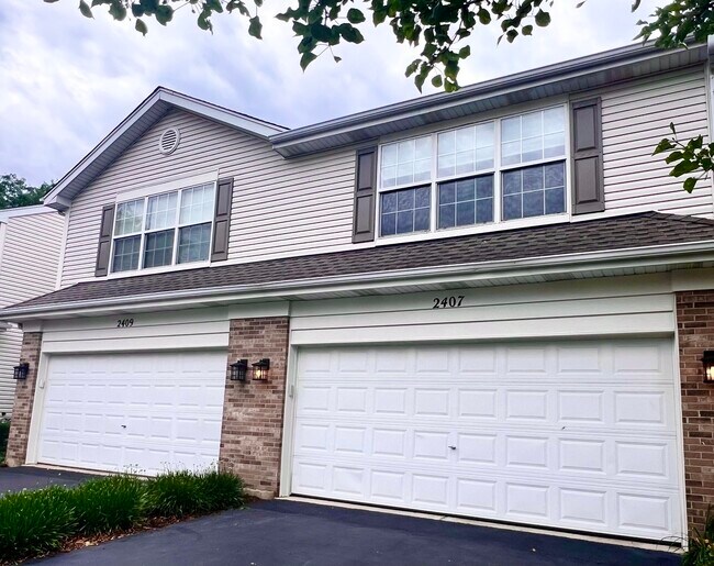Building Photo - 2407 Stoughton Cir