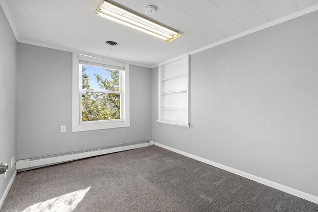 Foto del edificio - 1249 Paterson Plank Rd