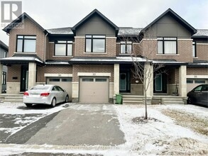 Building Photo - 57 Heirloom St