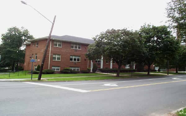 Primary Photo - 226 Prospect Ave