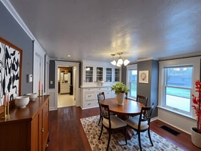 Building Photo - 353 Prospect Ave