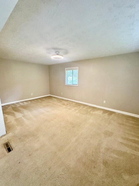 Building Photo - 10178 Top Tree Ct