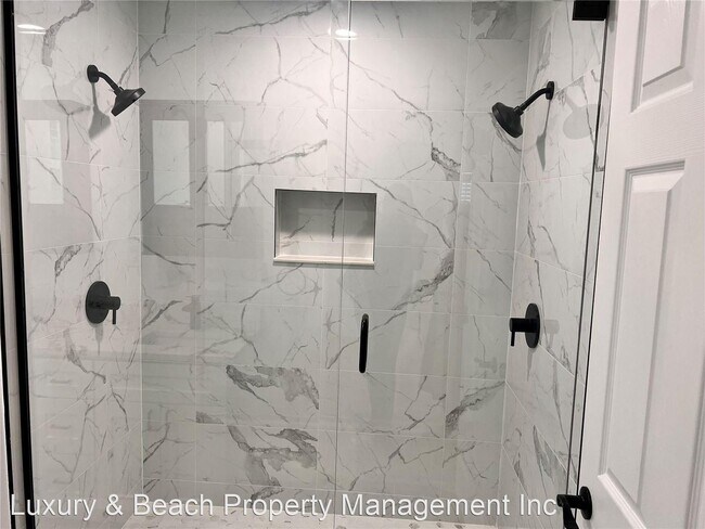 Building Photo - 4 br, 2 bath House - 255 37TH Street N