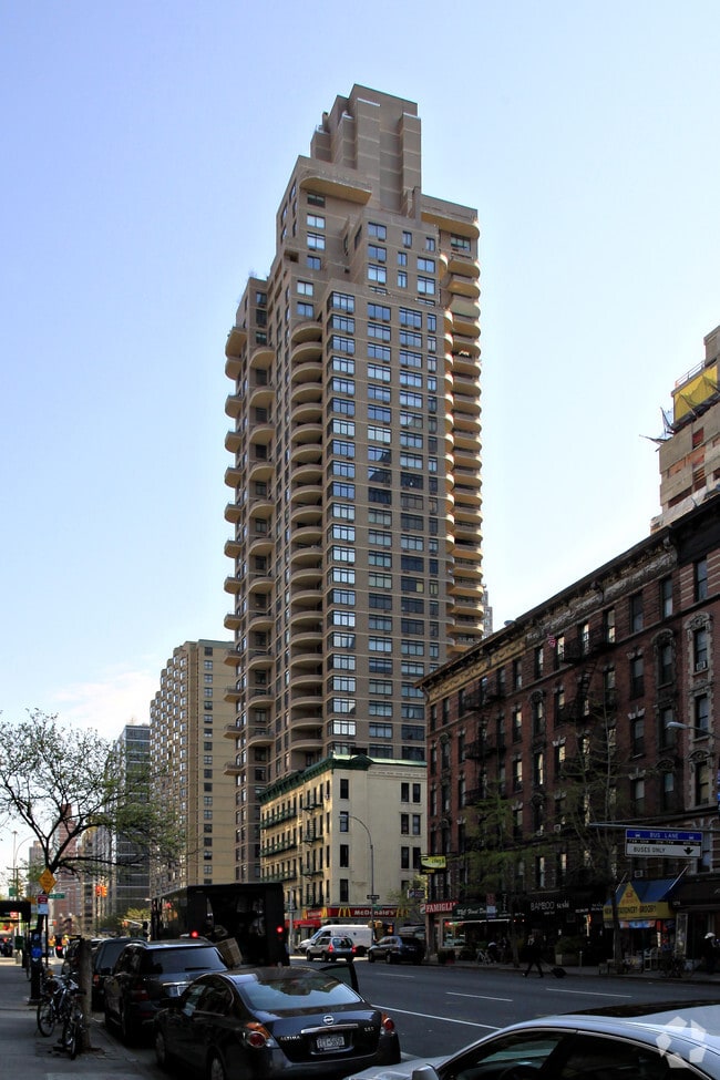 The Kingsley Apartments New York, NY