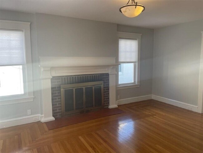 Building Photo - 18 Blaisdell Ave