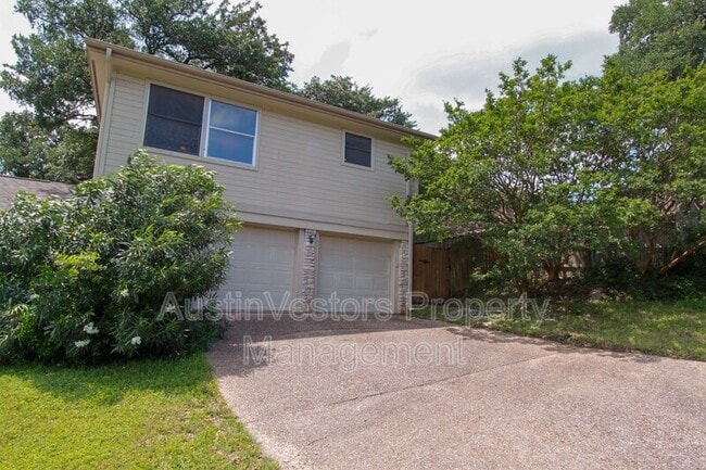 Building Photo - 7910 Ceberry Dr