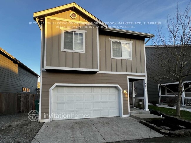 Building Photo - 4822 145th Pl NE