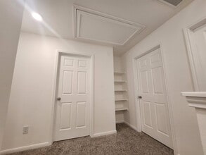 Building Photo - 12717 Yoshino Cherry St