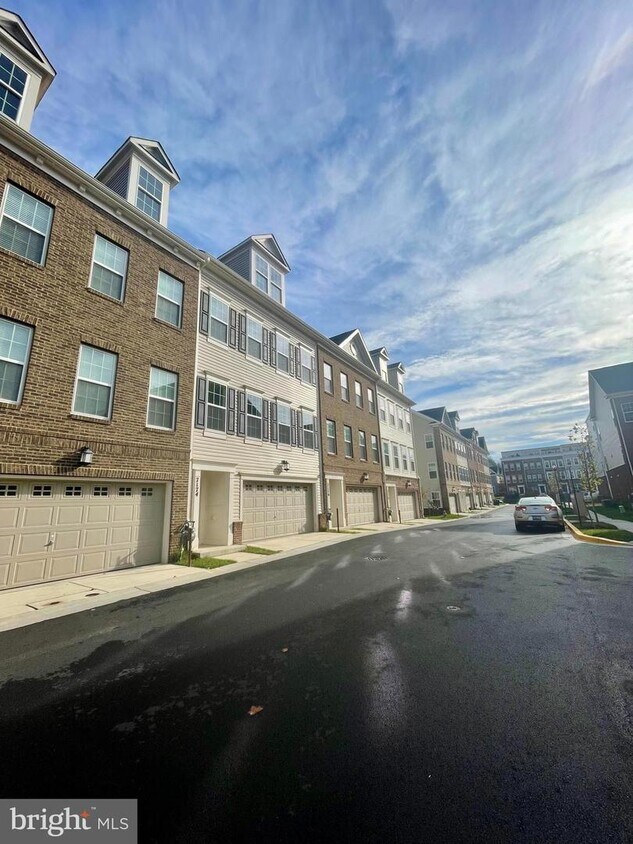 7174 Brick Kiln Cir, Beltsville, MD 20705 Townhouse for Rent in Beltsville, MD