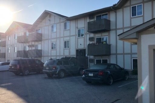 Vista exterior - 901 SE Oralabor Rd