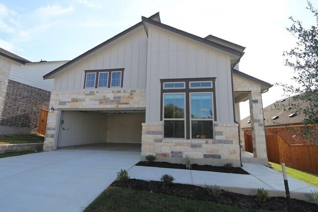 Building Photo - 12706 Bloomington Dr