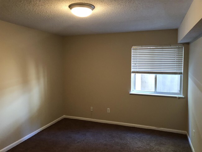 Foto del edificio - 5095 Roswell Rd