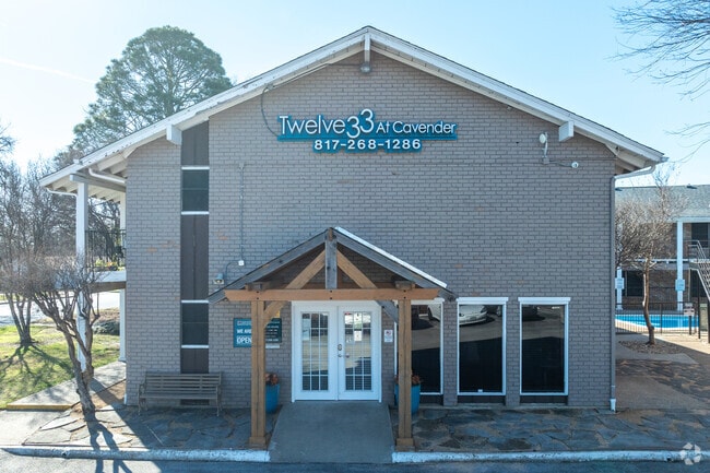 Building Photo - Twelve33 At Cavender