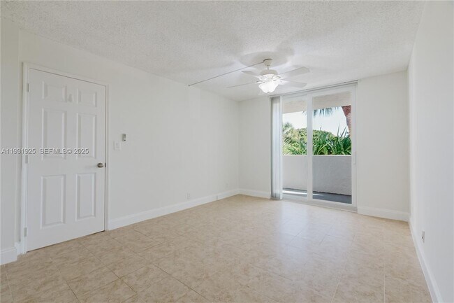 Foto del edificio - 1421 S Ocean Blvd