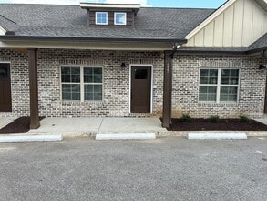 Building Photo - 227 Cypress Ridge
