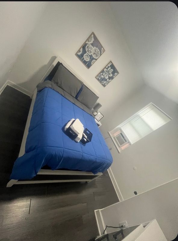 Building Photo - 821 S Vogdes St