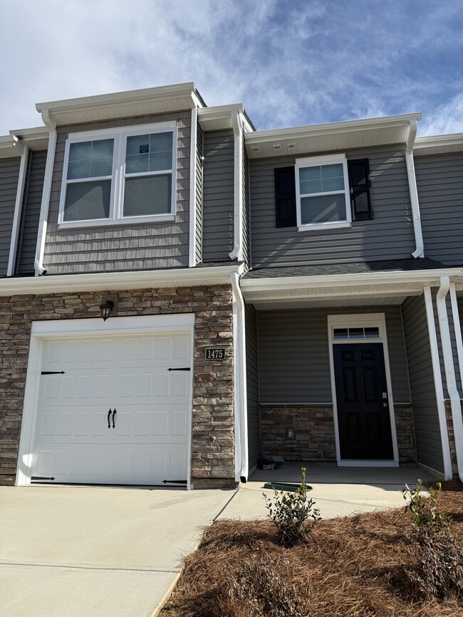 Photo - 1475 Amberview Ln Townhome