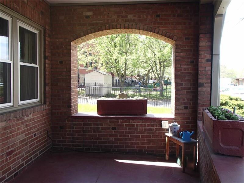 Foto del edificio - 5642 Solway St