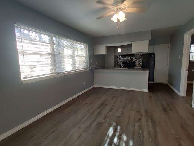 Building Photo - 5113 Timothy St
