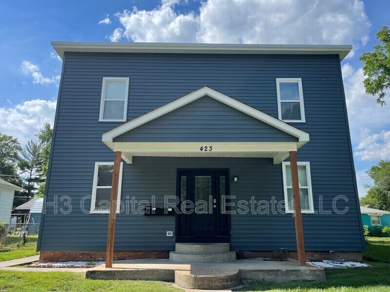 423 S 21st St Unit 1, Belleville, IL 62226 Condo for Rent in