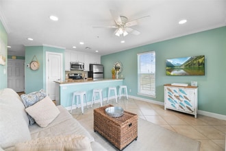 Building Photo - 9520 Seawall Blvd