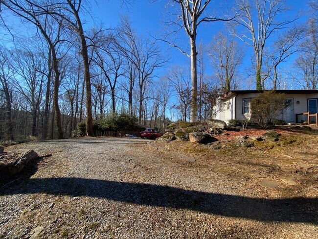 Foto del edificio - 8780 Bay Dr