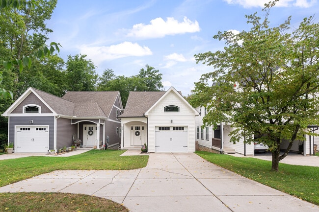 Building Photo - 513 Westboro Dr