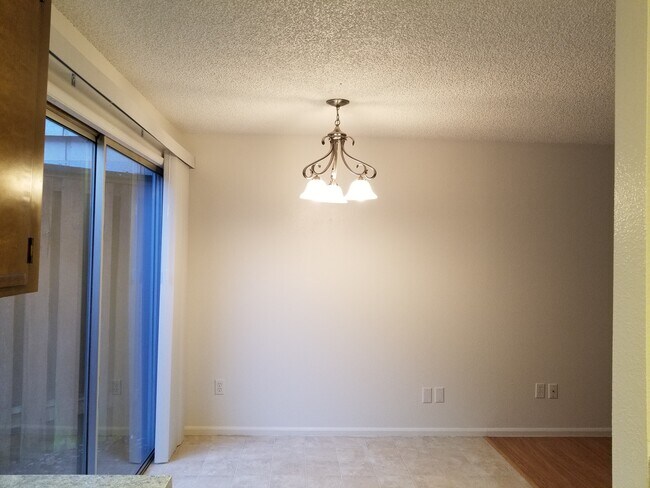 Dinning Room - 221 Arlene Ave SE