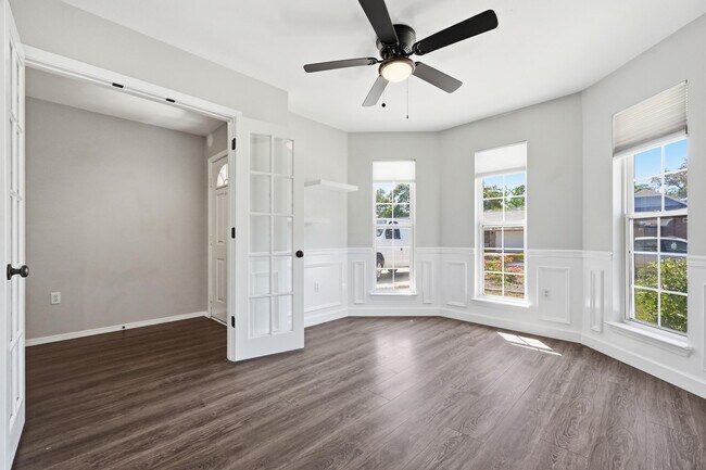 Foto del edificio - 176 Wright Cir