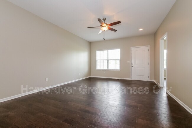 Foto del edificio - 26125 W 141st Terrace
