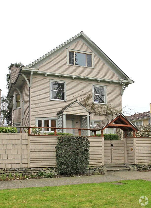 Foto del edificio - 114 17th Ave E