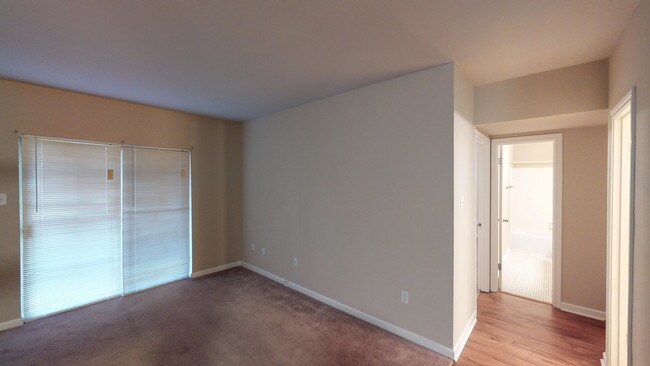 Patiohouse Apartments Baton Rouge La 2br 1 5 Ba 1050 Sf Patiohouse Apartments