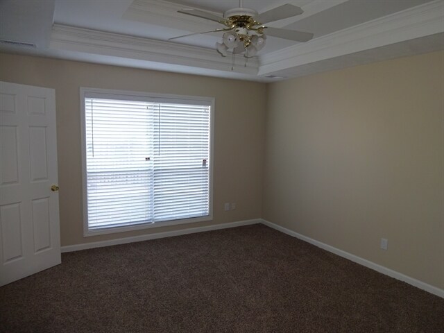 Foto del edificio - 2880 Camelot Woods Dr