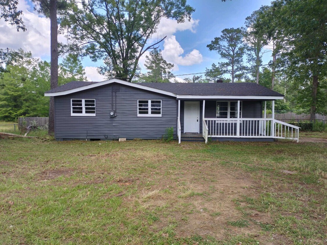 Primary Photo - 683 Prairie Rd