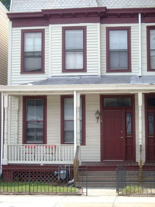 18 S Robinson St, Richmond, VA 23220 House Rental in Richmond, VA