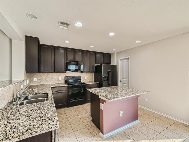 Building Photo - 503 Carrington St