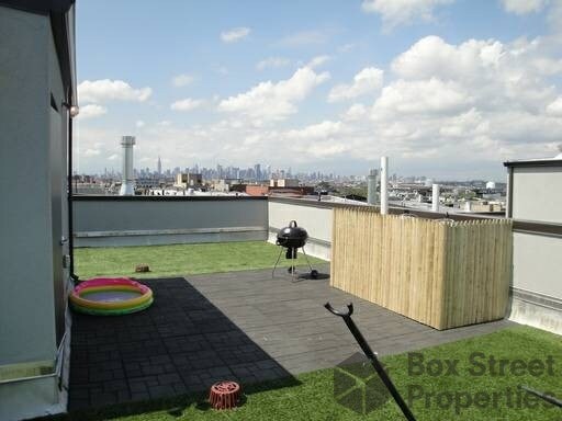 Foto del edificio - 1105 Willoughby Ave