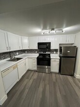 Building Photo - 7290 W Dean Rd